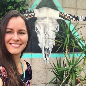 Meet your Posher, Elizabeth